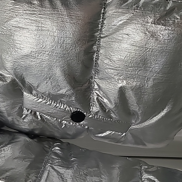 Ladies puffer jacket - Picture 7 of 8